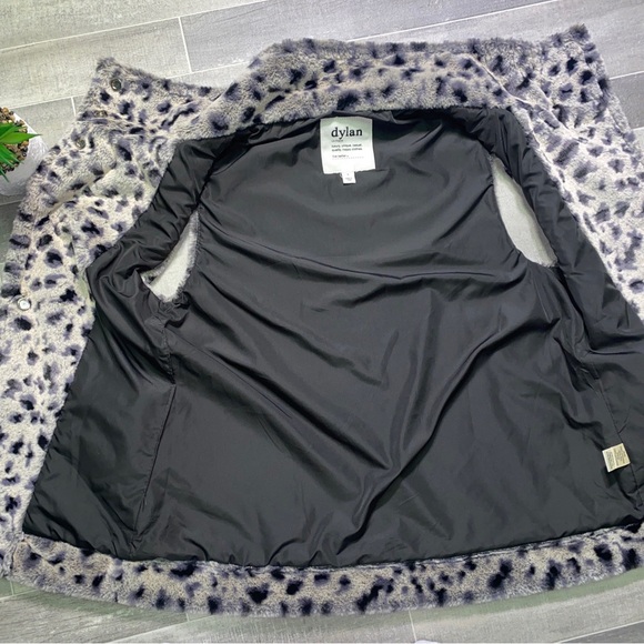 Anthropologie Dylan Los Angeles Faux Fur Vest Leopard Print Small Gray Mob Wife - Picture 9 of 10